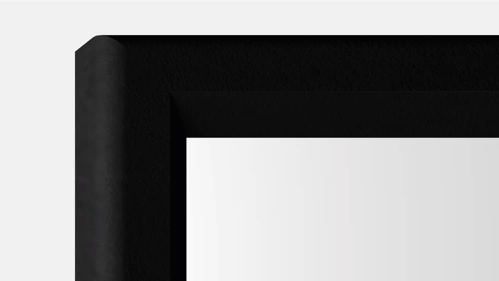 Screen Innovations 1 Fixed screen in a room